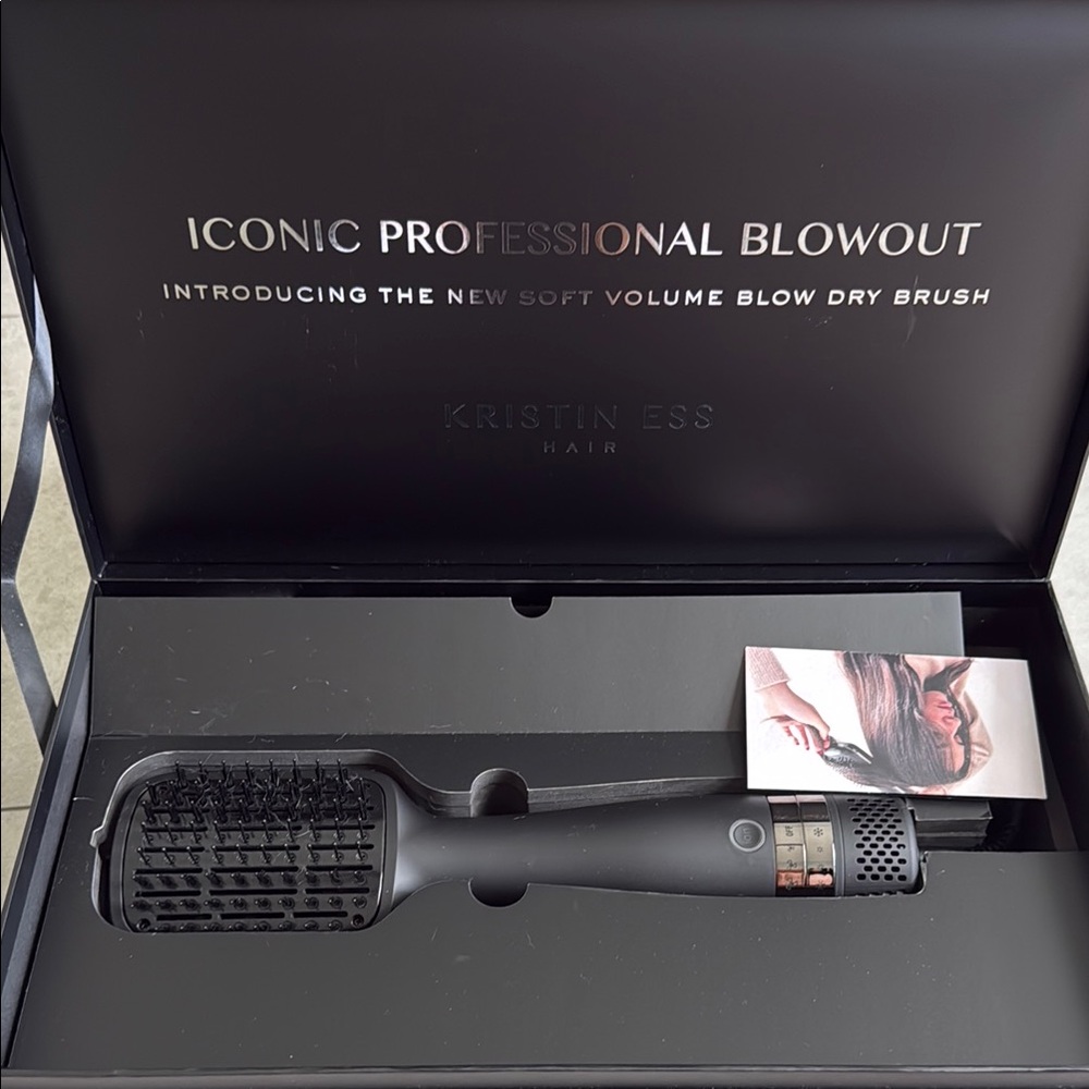 Kristin Ess Soft Volume Blow Dry Brush